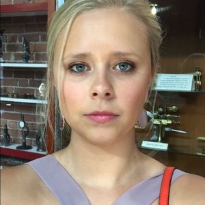 Meet your Posher, Colleen